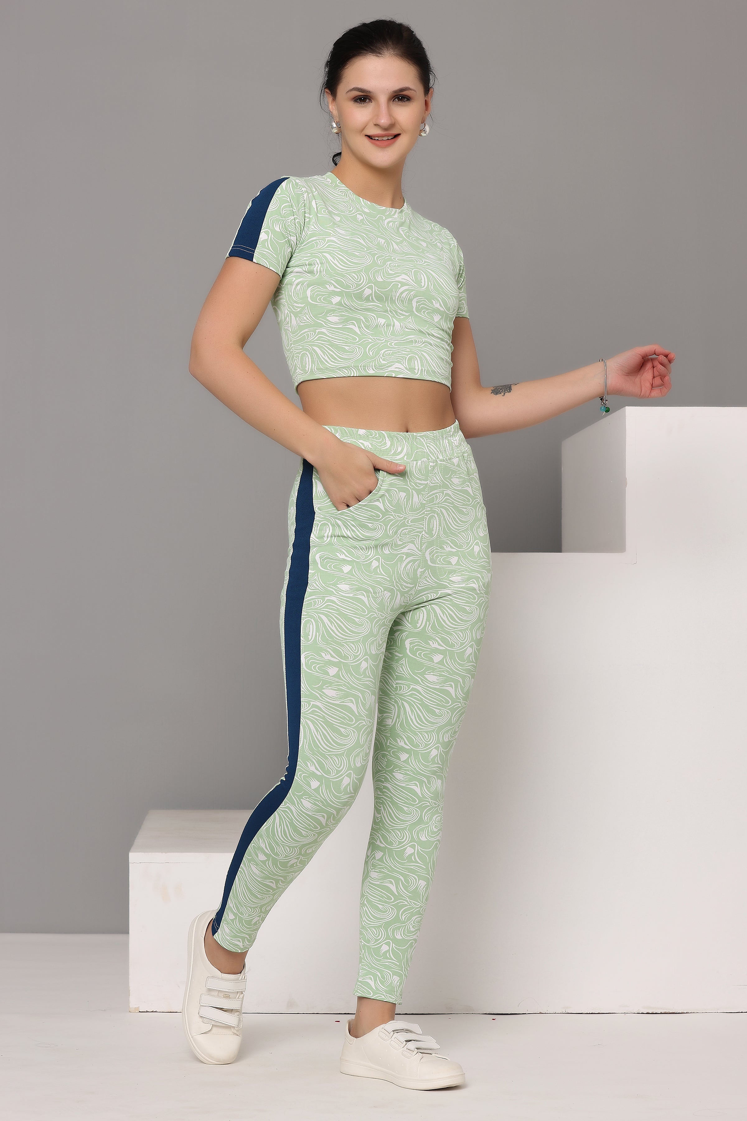 Women's Workout Crop Top & Jeggings Set | Yoga and Workout Co-ord Set for Women and Girls | Stylish Activewear