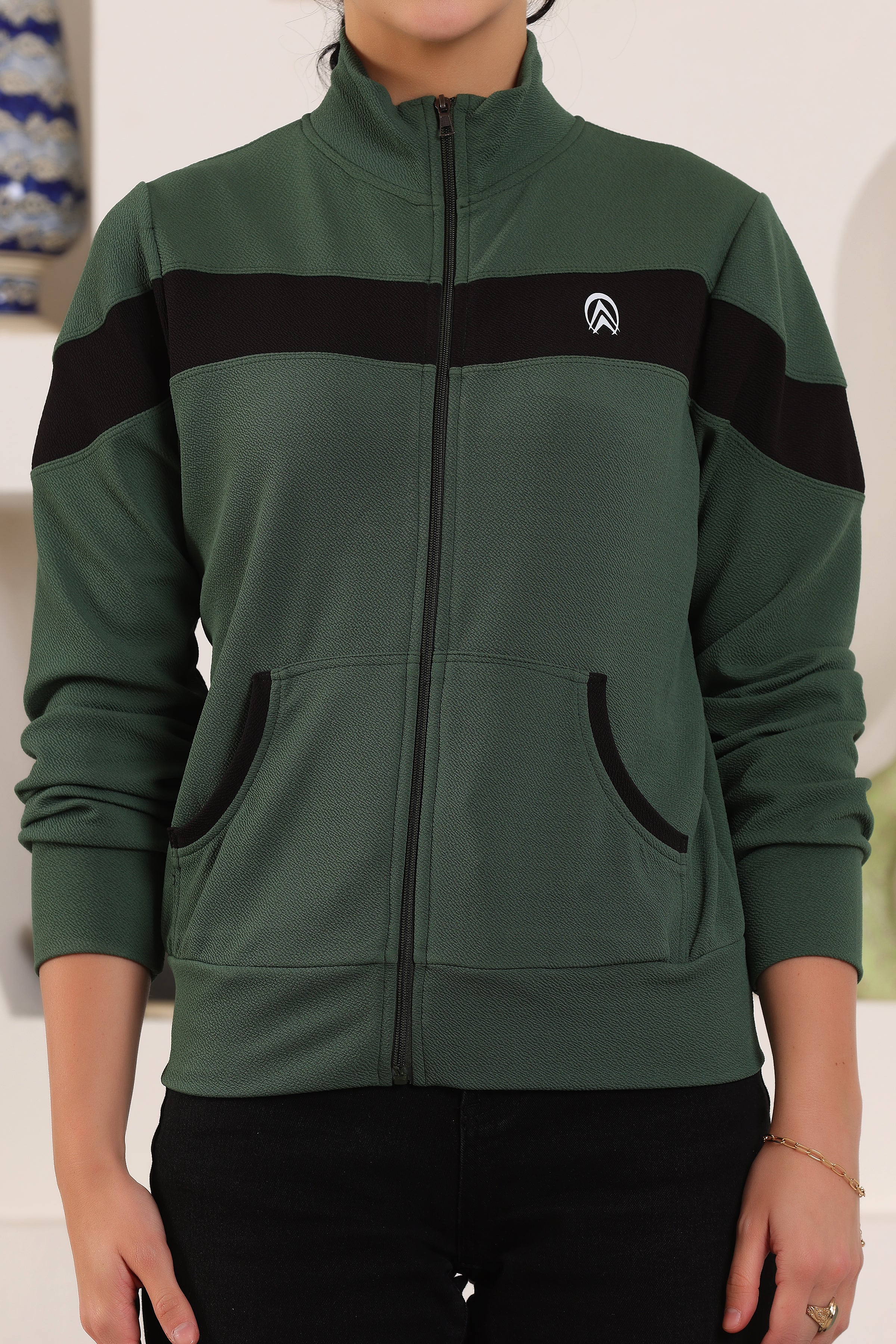 Women's Atheletic Gym Running Sports TrackJacket | Women Striped Sports Jacket | Full Zip Long Sleeve Shirts Hiking Outdoor Pockets | Athletic Jacket Sun Protection
