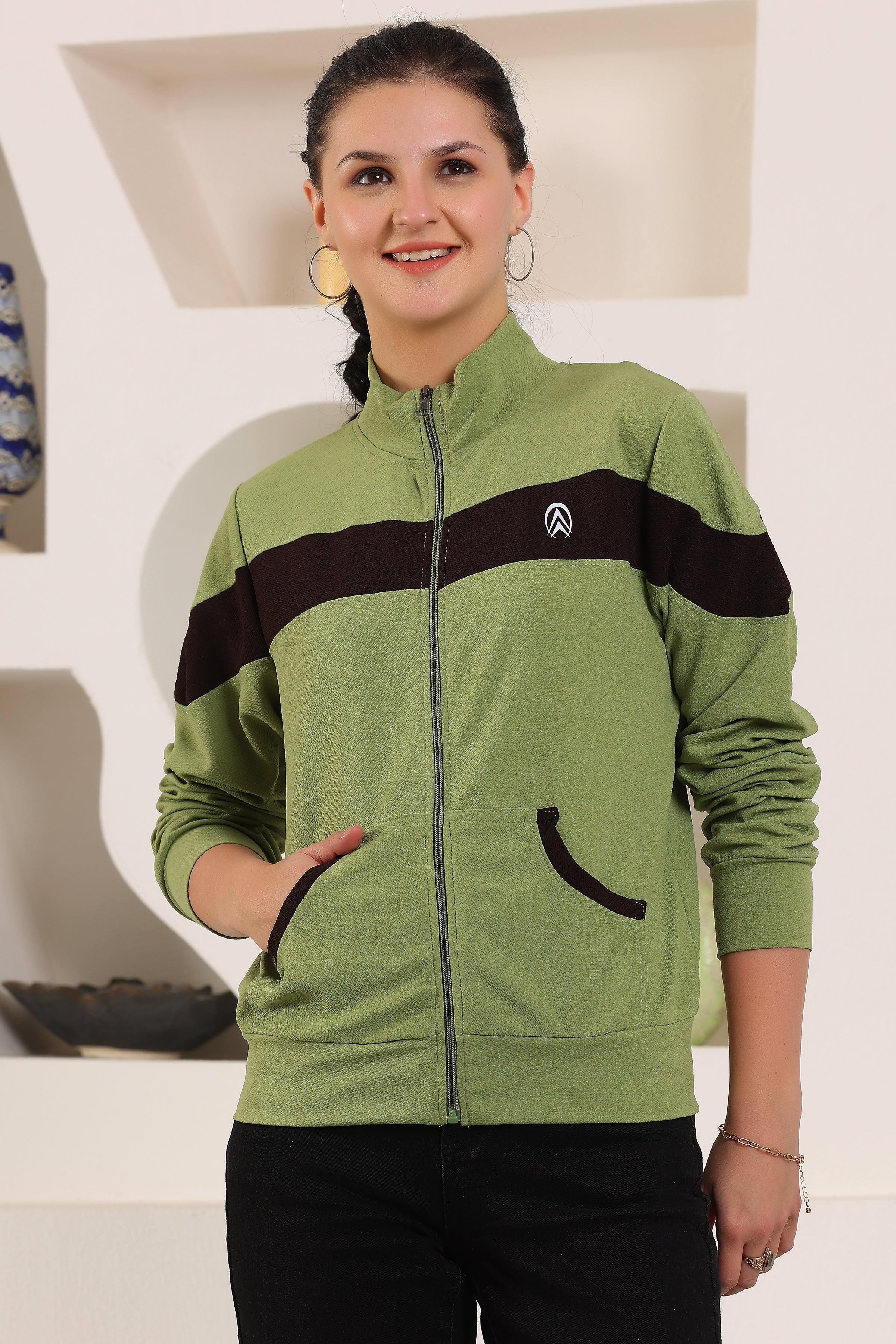 Women's Atheletic Gym Running Sports TrackJacket | Women Striped Sports Jacket | Full Zip Long Sleeve Shirts Hiking Outdoor Pockets | Athletic Jacket Sun Protection