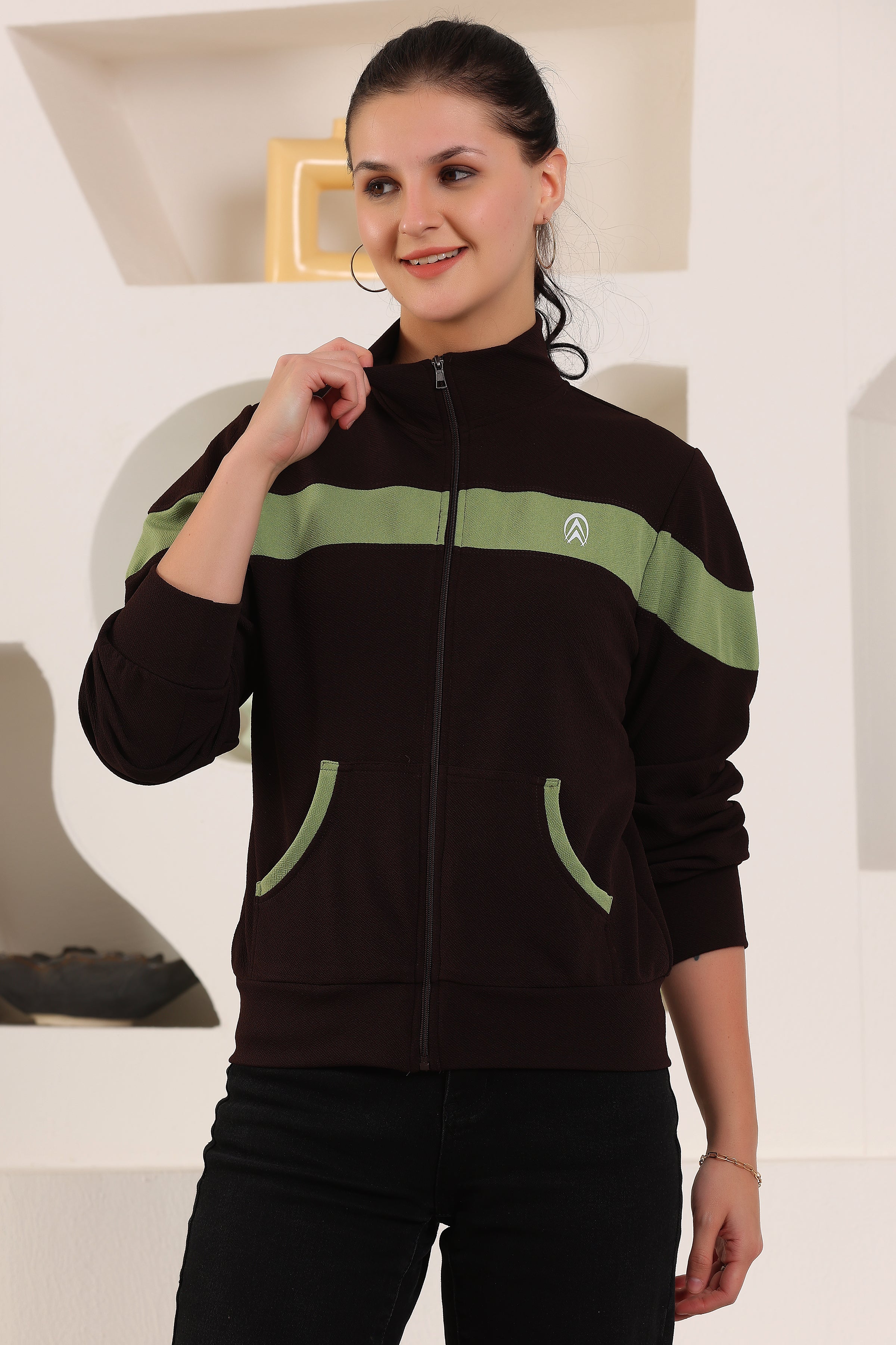 Women's Atheletic Gym Running Sports TrackJacket | Women Striped Sports Jacket | Full Zip Long Sleeve Shirts Hiking Outdoor Pockets | Athletic Jacket Sun Protection