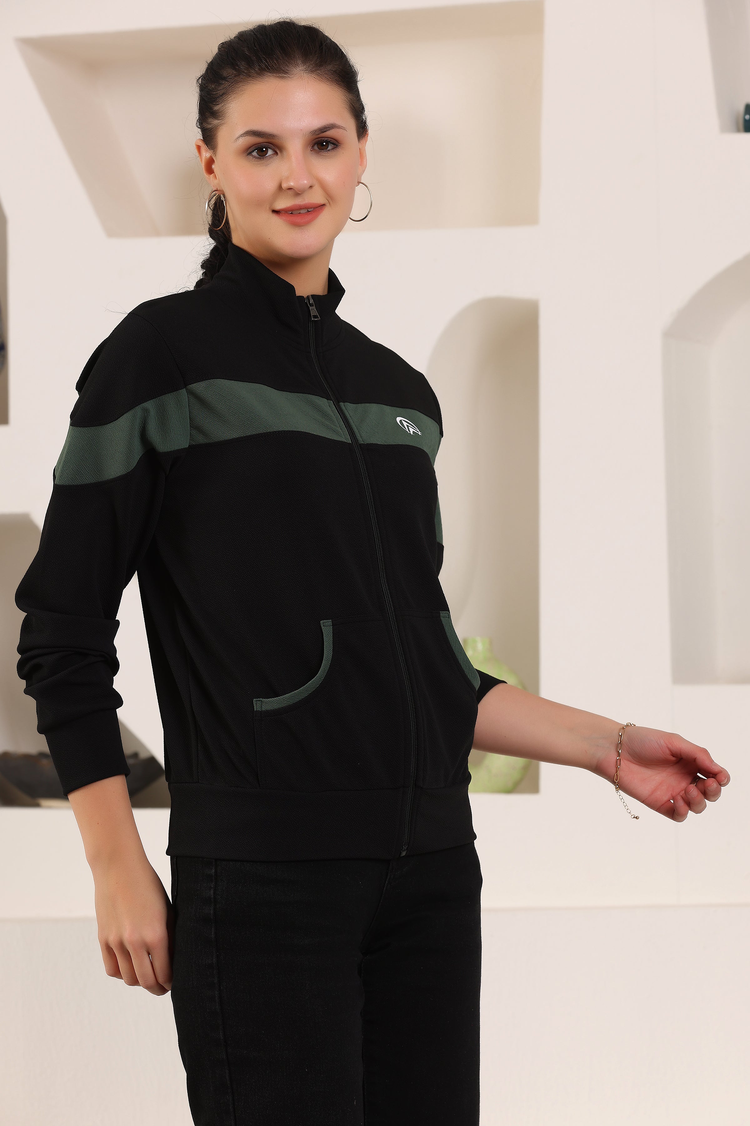 Women's Atheletic Gym Running Sports TrackJacket | Women Striped Sports Jacket | Full Zip Long Sleeve Shirts Hiking Outdoor Pockets | Athletic Jacket Sun Protection