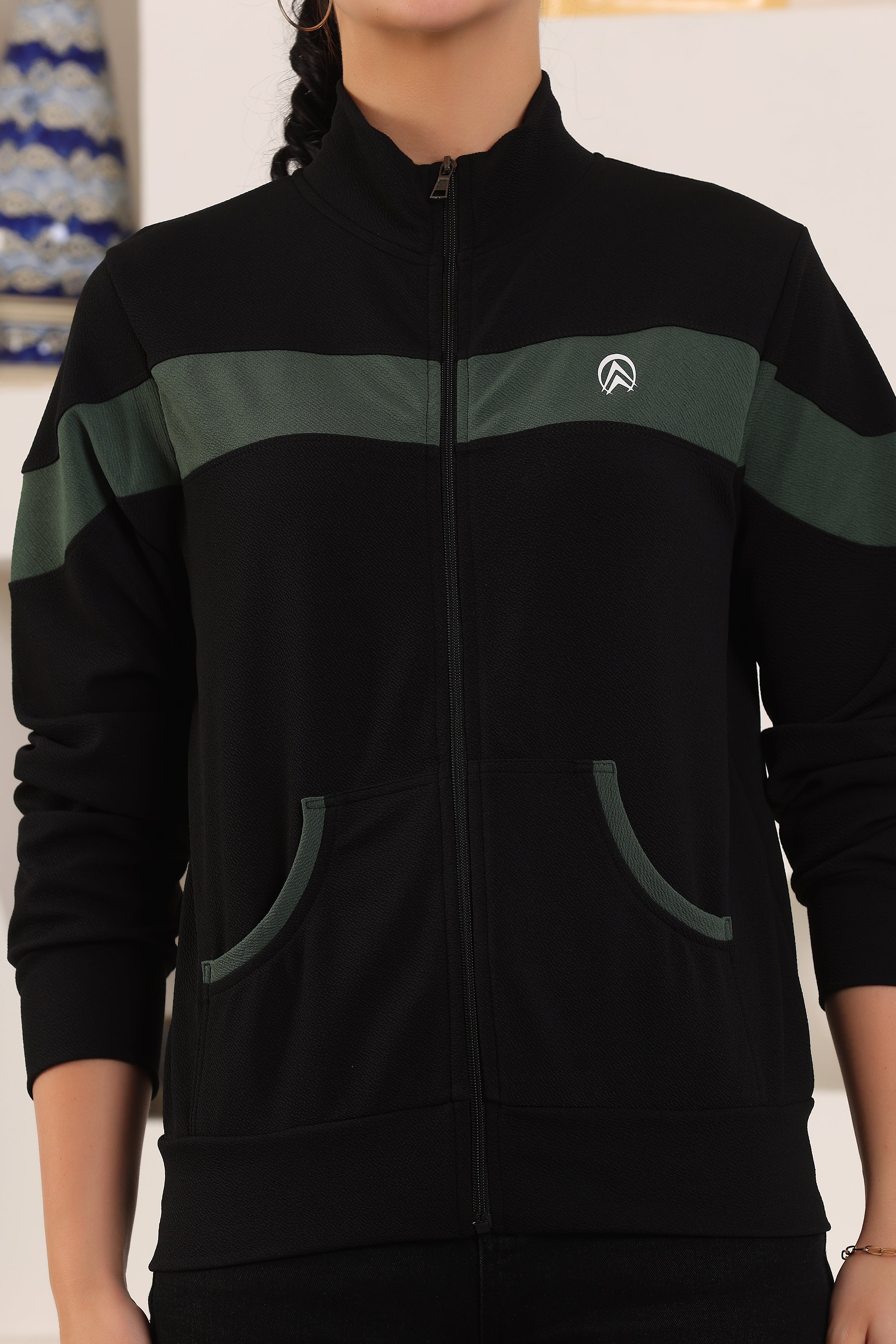 Women's Atheletic Gym Running Sports TrackJacket | Women Striped Sports Jacket | Full Zip Long Sleeve Shirts Hiking Outdoor Pockets | Athletic Jacket Sun Protection