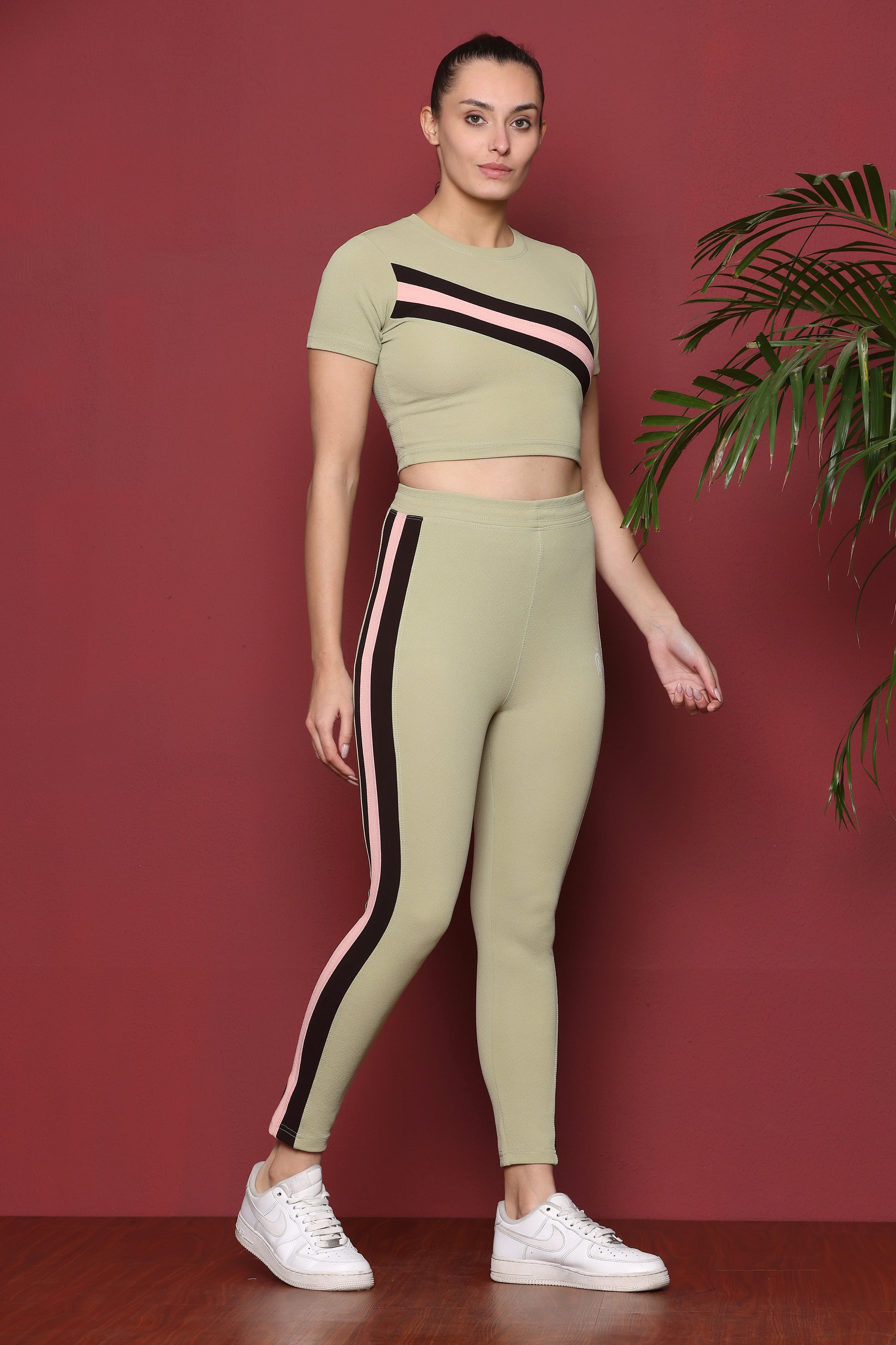Women's Top & Bottom Set Gym Wear | Running Wear | Sports Running Suits For Girls/Women