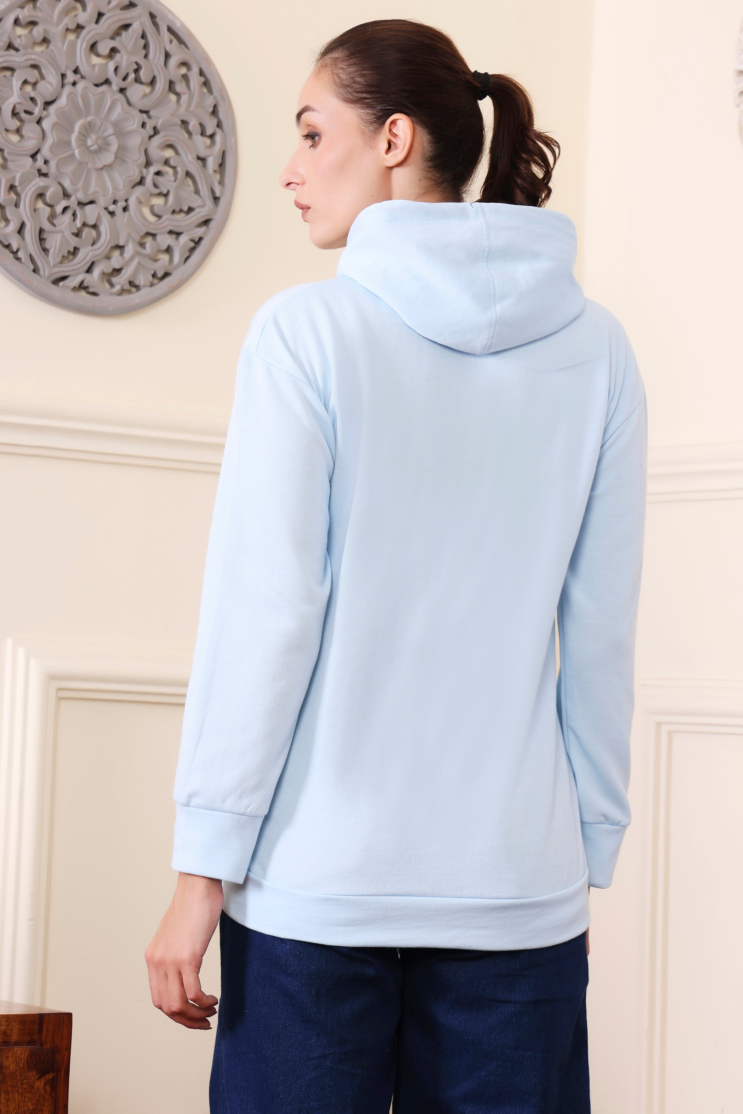 Women's Sweatshirts Cotton Regular Fit Hooded Neck with Hoodies, Women's Casual Hoodies Fleece Material Long Sleeves Solid Sweatshirt with Pockets