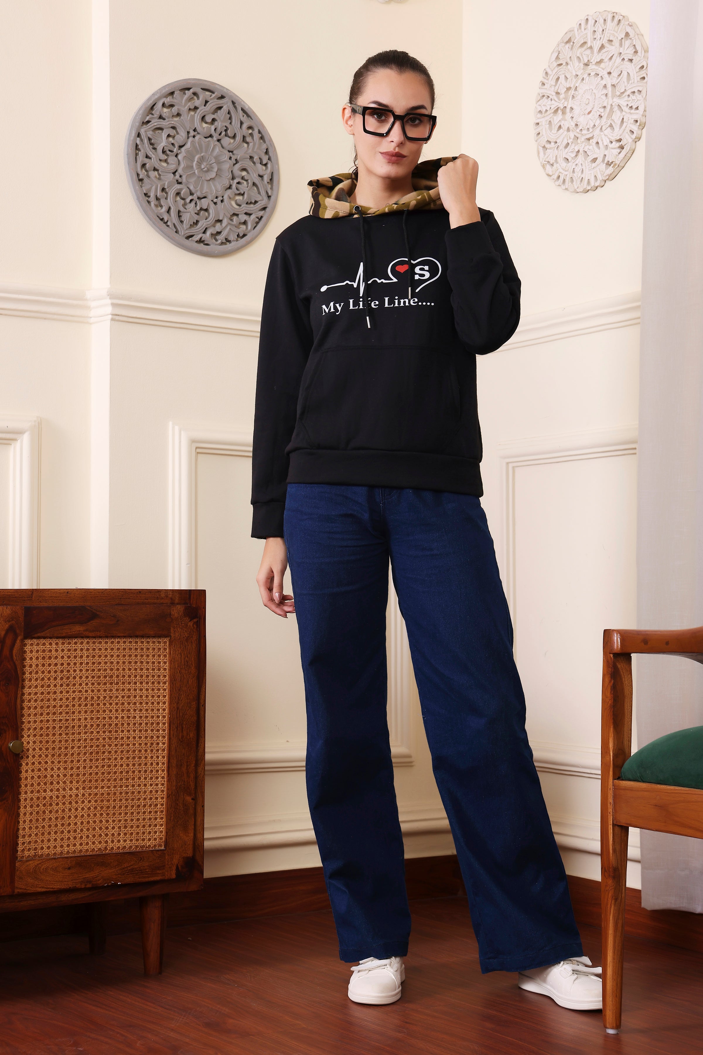Women's Regular Fit Hooded Neck Soft Cotton Blend Warm and Cozy | Stylish Design with Kangaroo Pockets and Adjustable Draw Strings | Stay Cozy and Stylish with Our Premium Hoodie