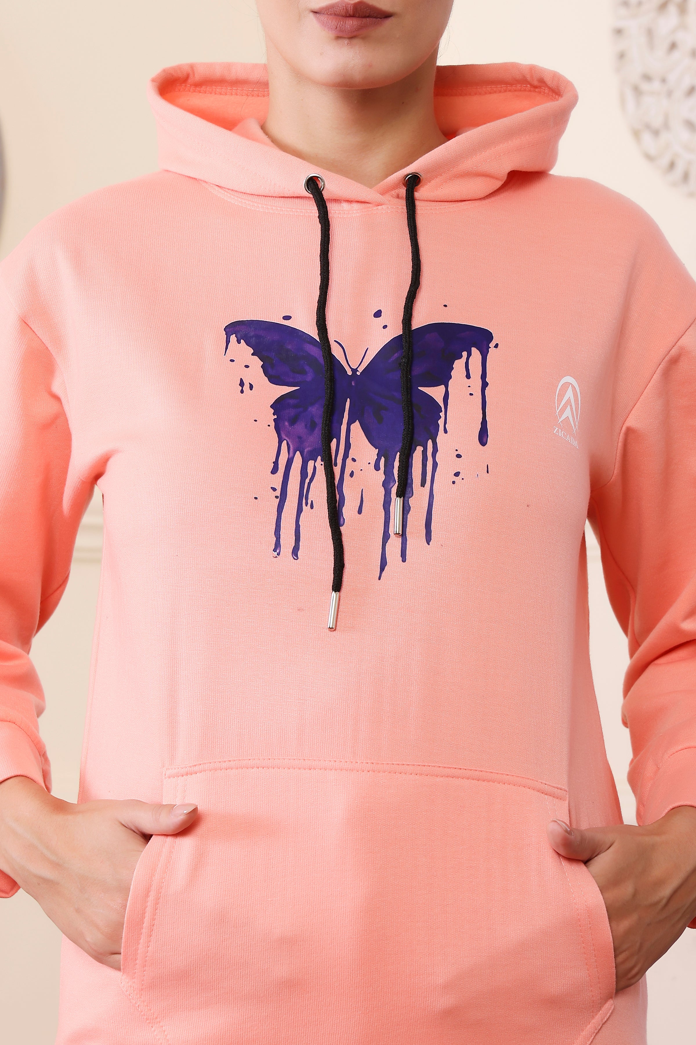 Women's Sweatshirts Cotton Regular Fit Hooded Neck with Hoodies, Women's Casual Hoodies Fleece Material Long Sleeves Solid Sweatshirt with Pockets