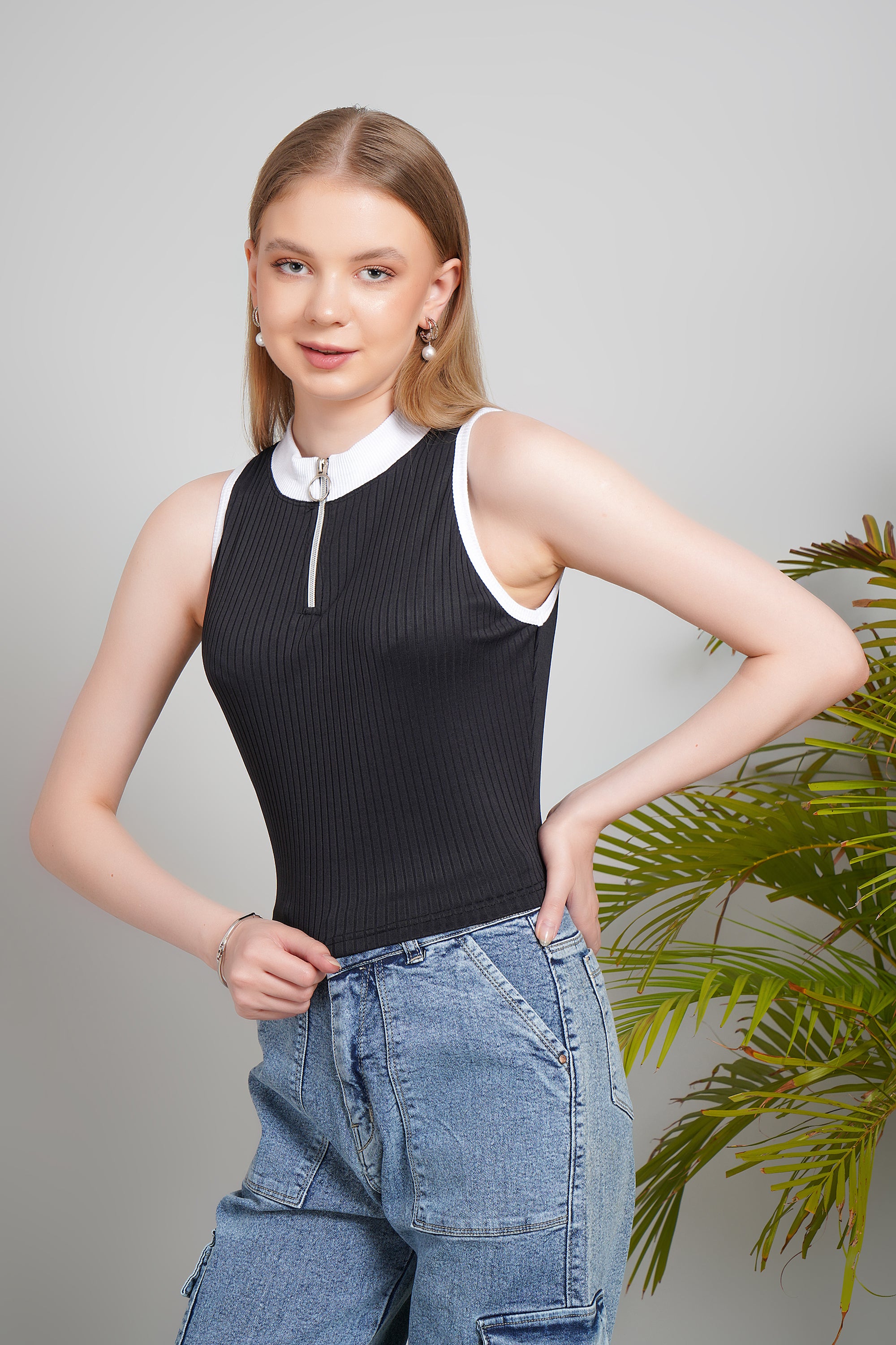 Women's Sleeveless Crop Tank Top – Stretchable Cotton Blend | Casual Summer Top for Girls & Women