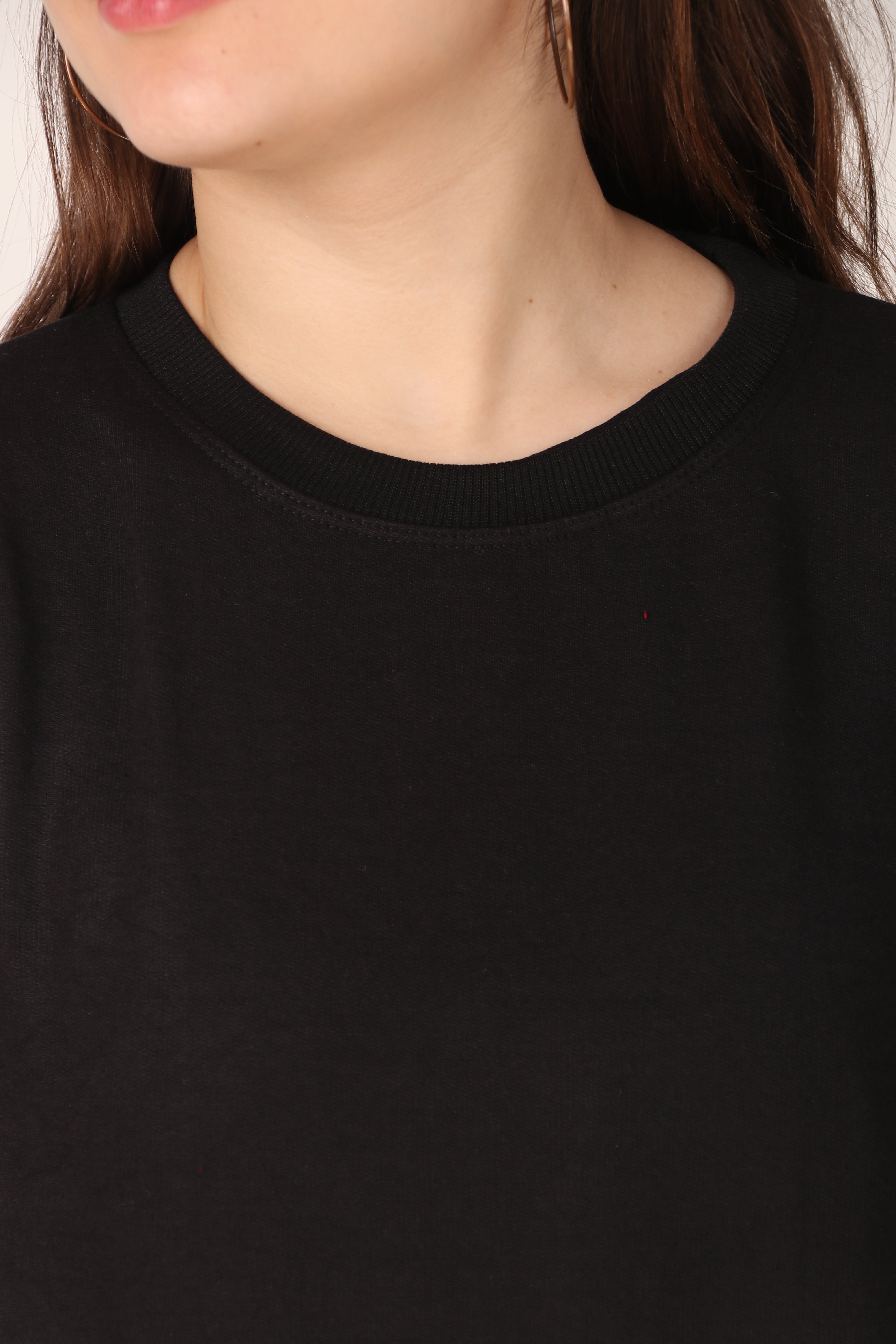 Women's Drop Shoulder Crop Sweatshirt Long Sleeve Pullover, Casual Loose Fit, Soft Cotton Blend