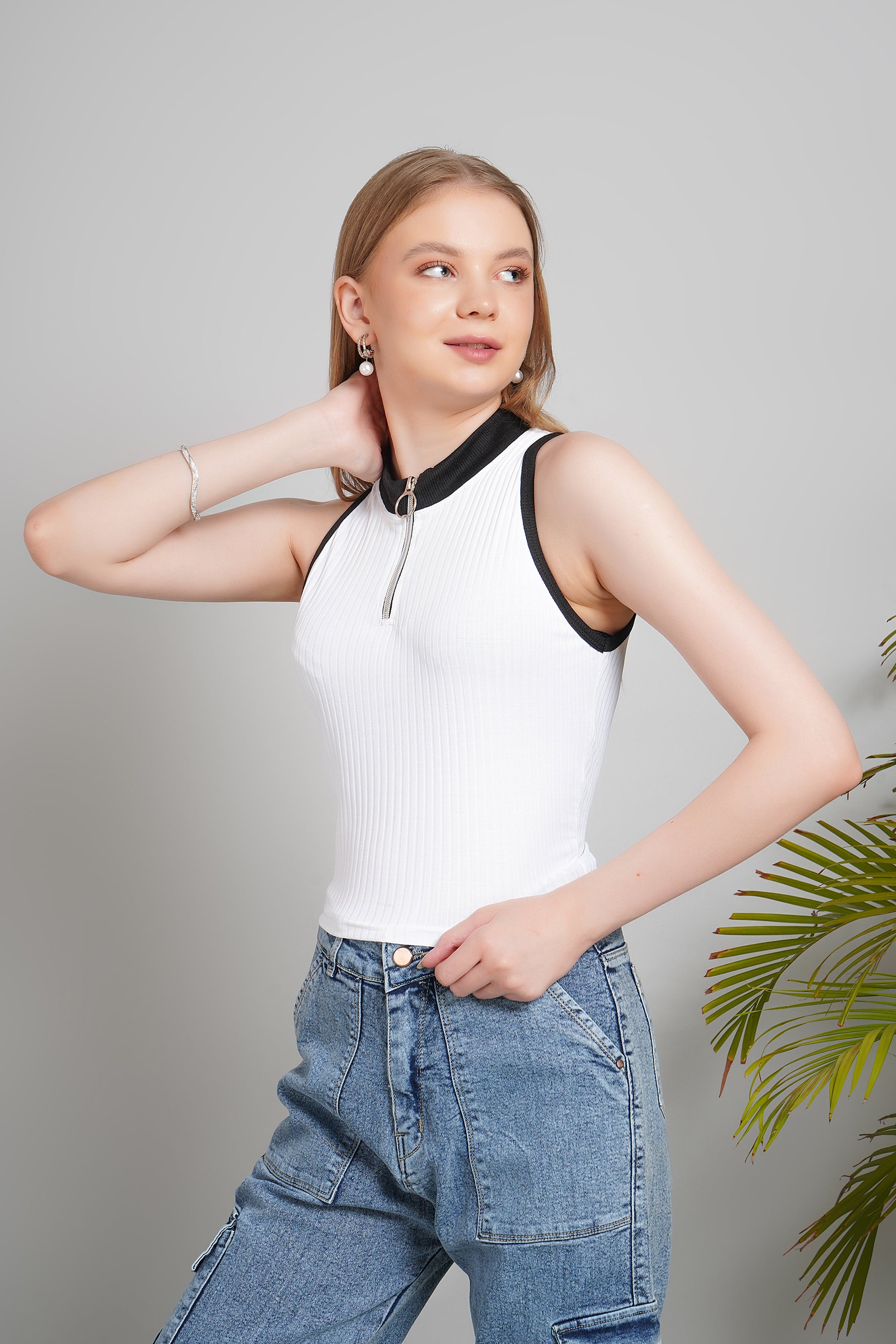 Women's Sleeveless Crop Tank Top – Stretchable Cotton Blend | Casual Summer Top for Girls & Women