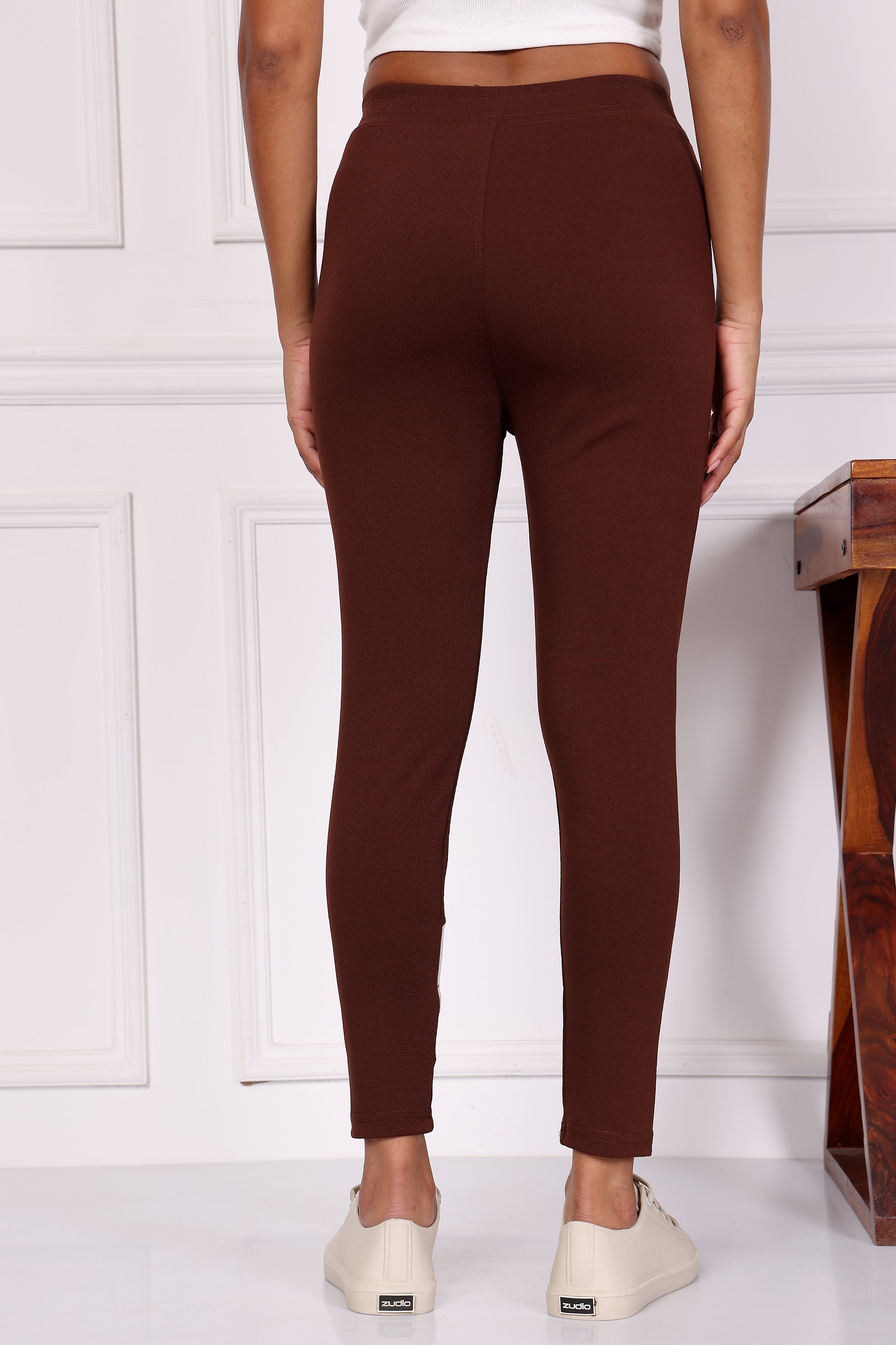 Skinny Trousers for Women | Comfortable Pants & Casual Gym wear