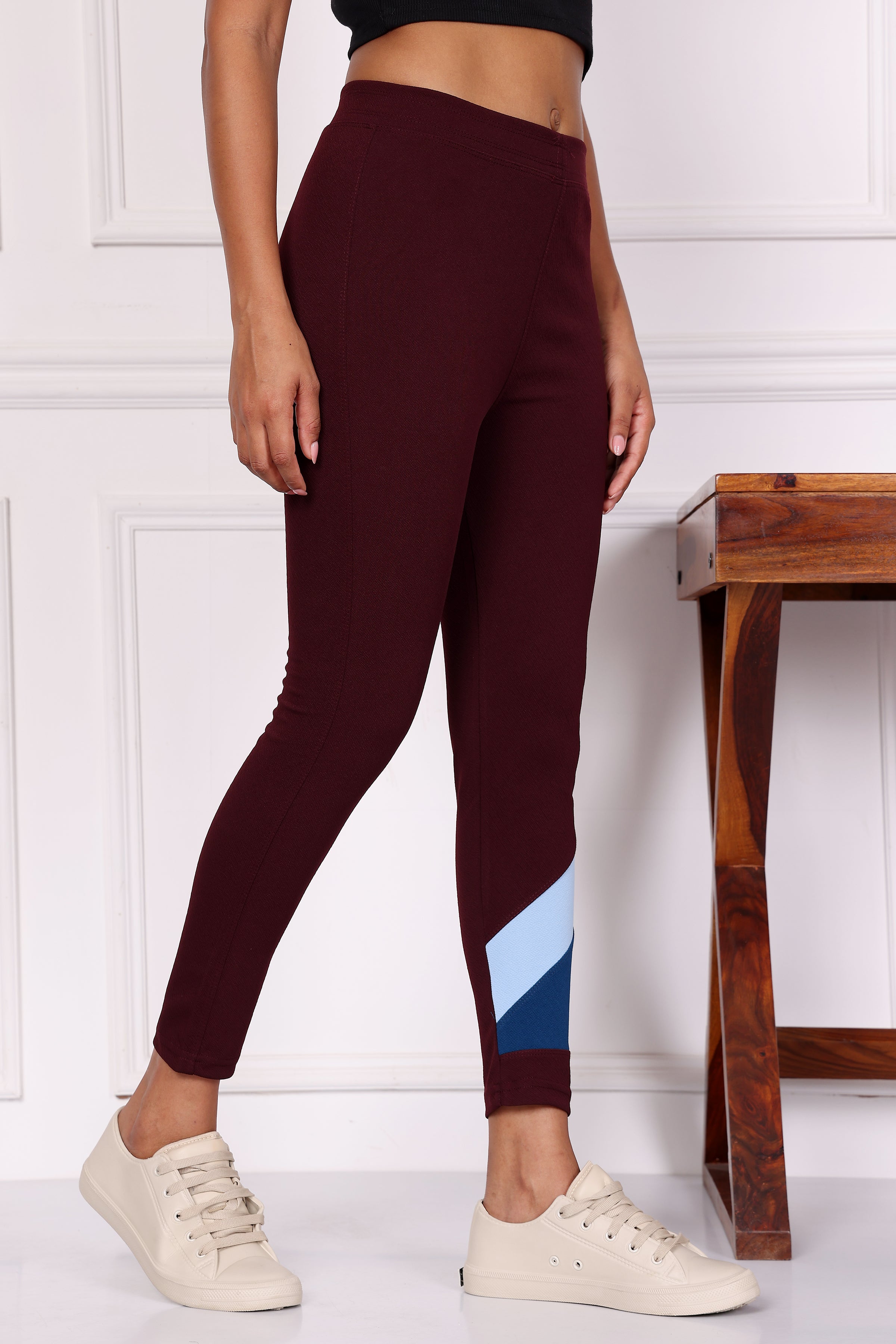 Skinny Trousers for Women | Comfortable Pants & Casual Gym wear