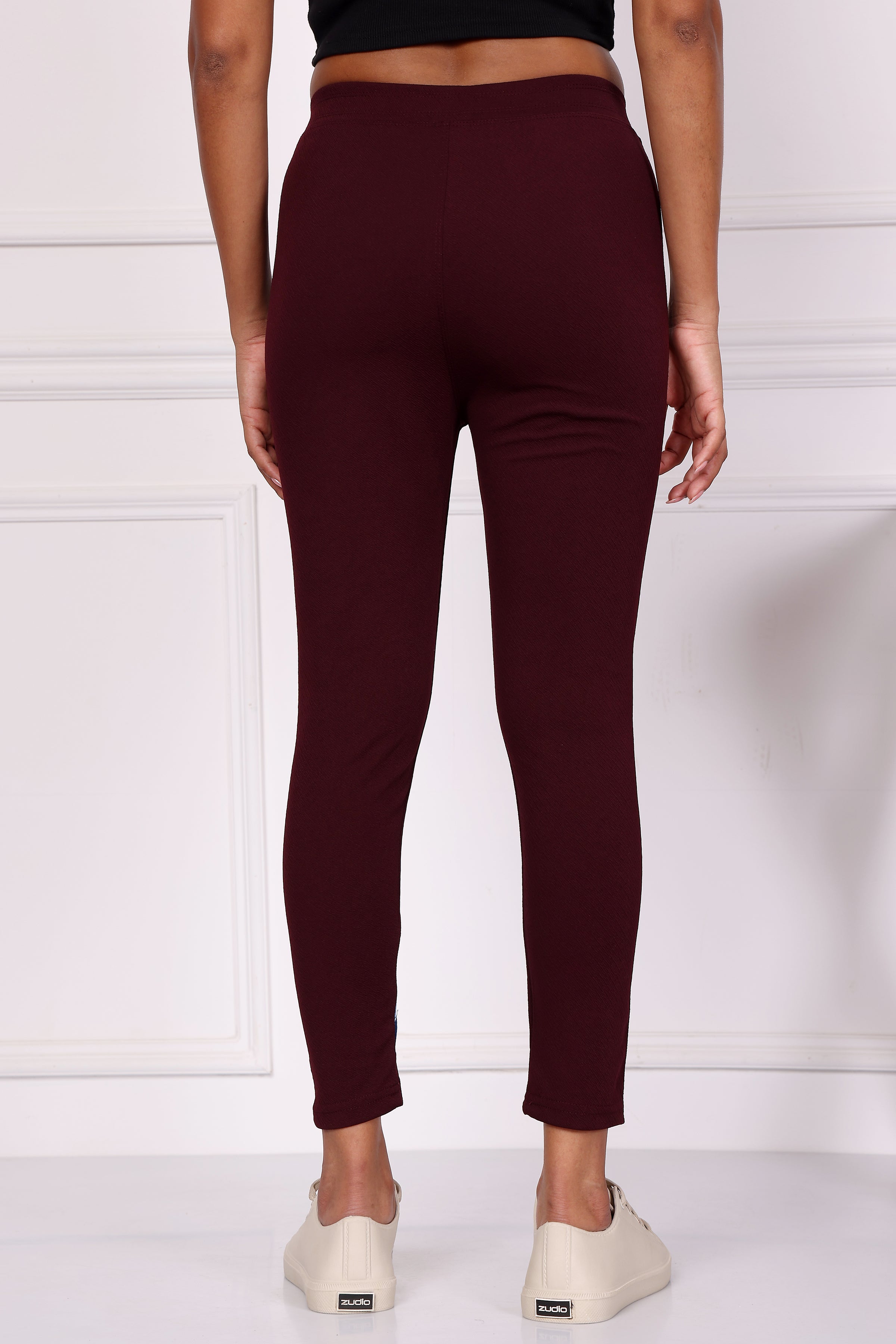 Skinny Trousers for Women | Comfortable Pants & Casual Gym wear