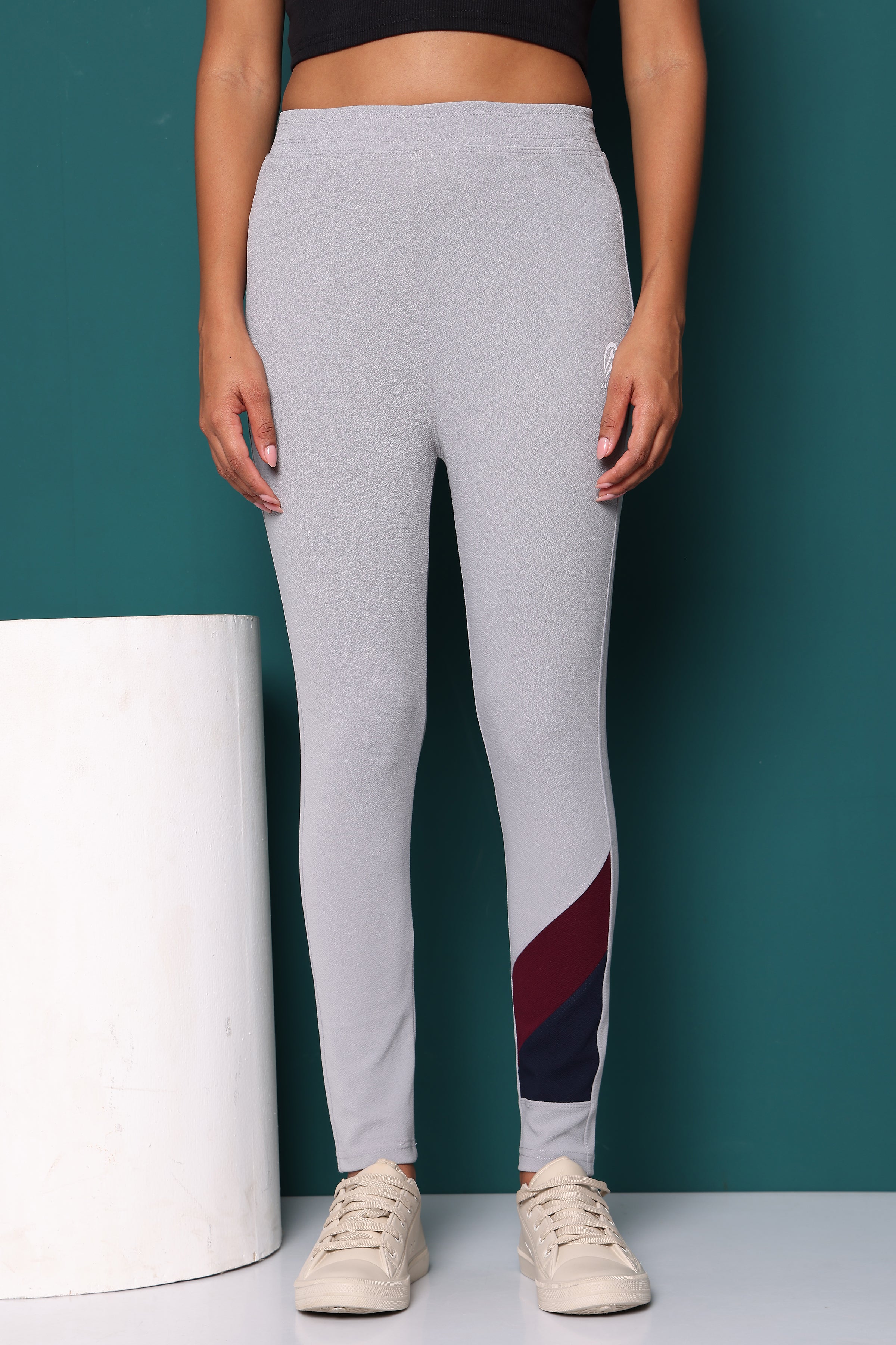 Skinny Trousers for Women | Comfortable Pants & Casual Gym wear